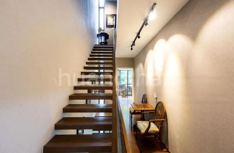 5 Bed Cluster House (Landed) for Sale in  Kovan Regency - Image 11